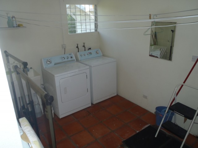 172 laundry room